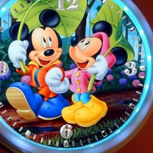 Happy mice led lights clock